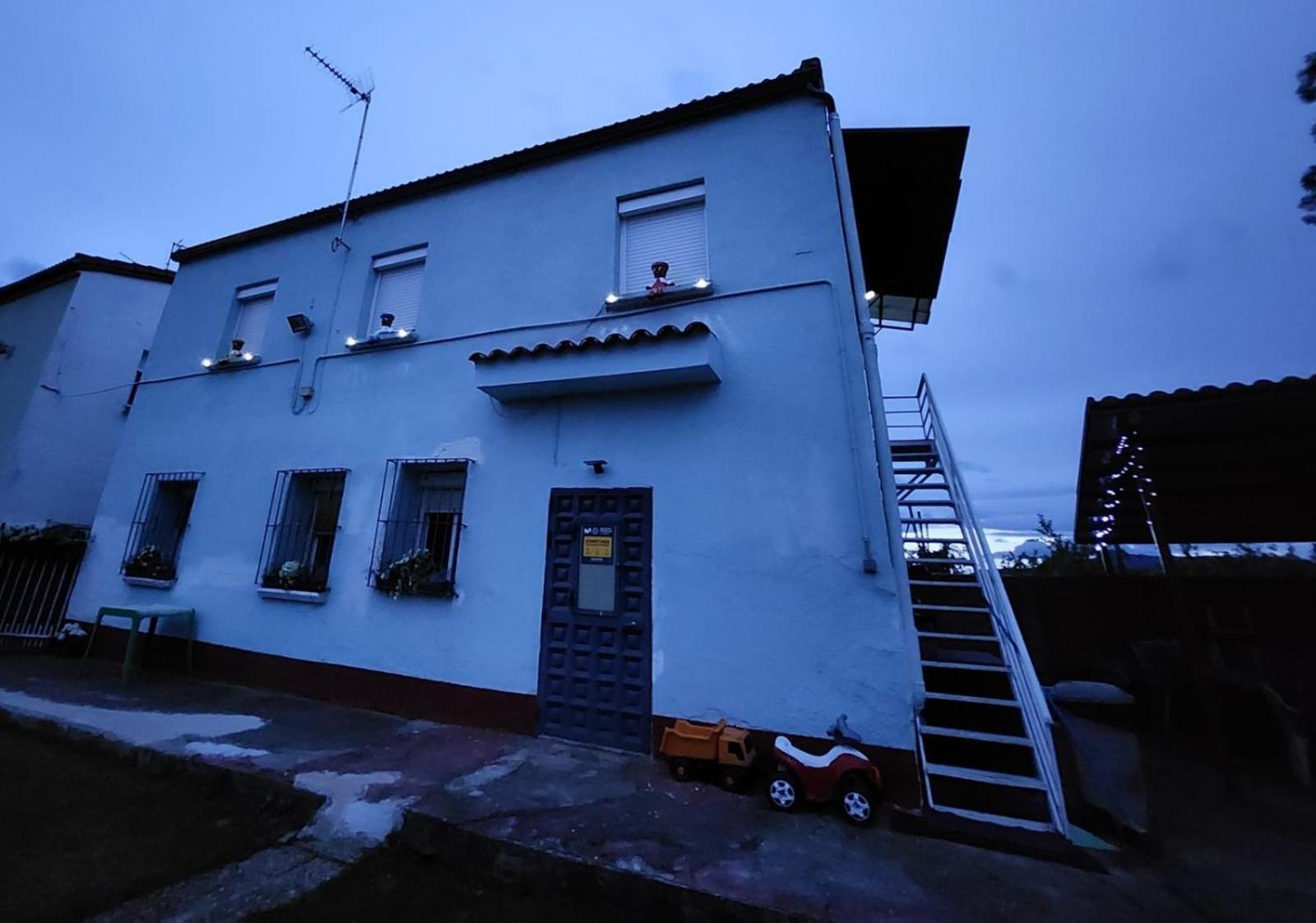 Casa Azul Donde Se Respira Tranquilidad Villa Lardero Eksteriør billede